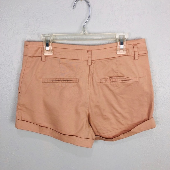 3 FOR 25$! 🎊💚PEACH LIGHT PINK FOREVER 21 SHORTS - Picture 2 of 4